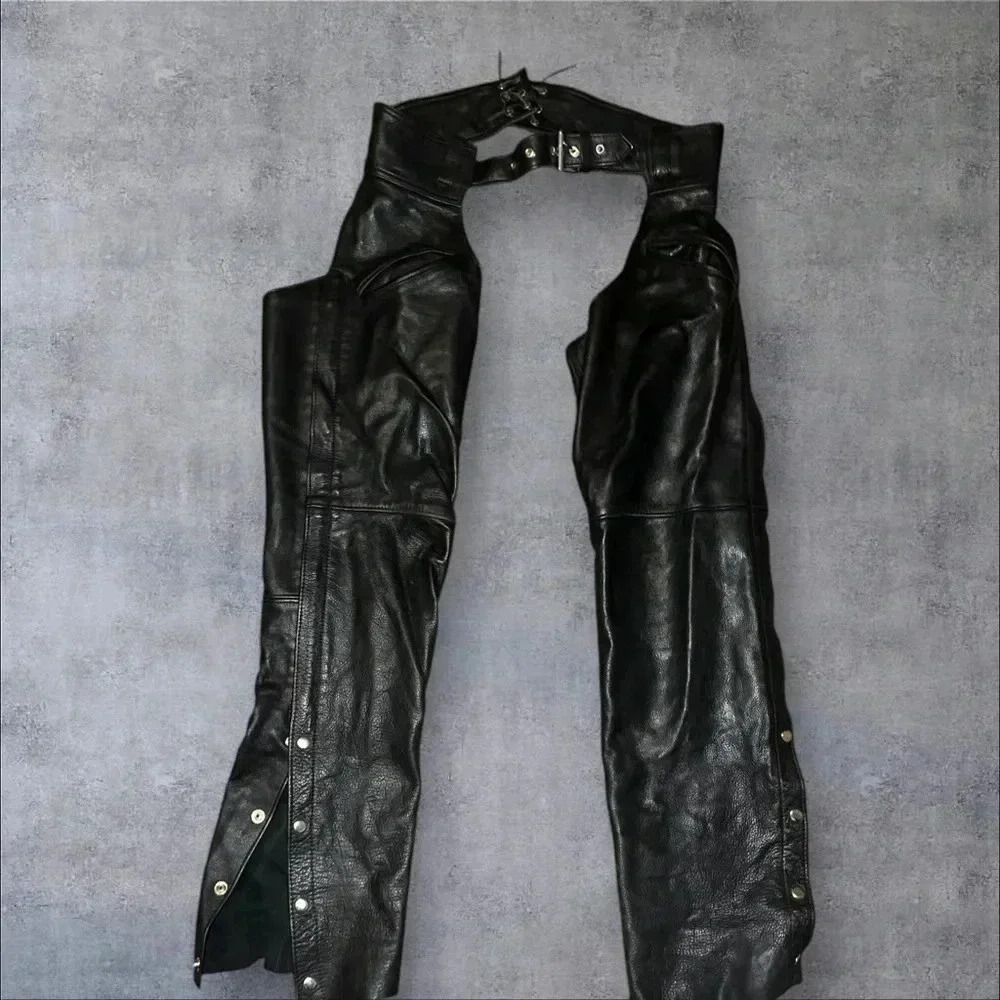 Love leather chaps‎ size medium